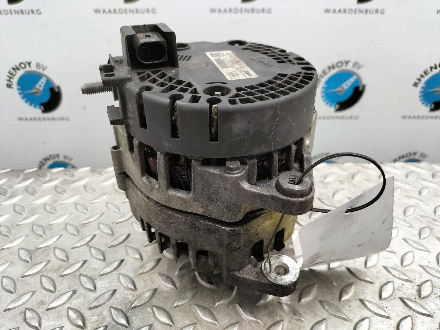 MERCEDES C-CLASS DYNAMO 2017, Ophalen of Verzenden, Gebruikt, ARN erkend