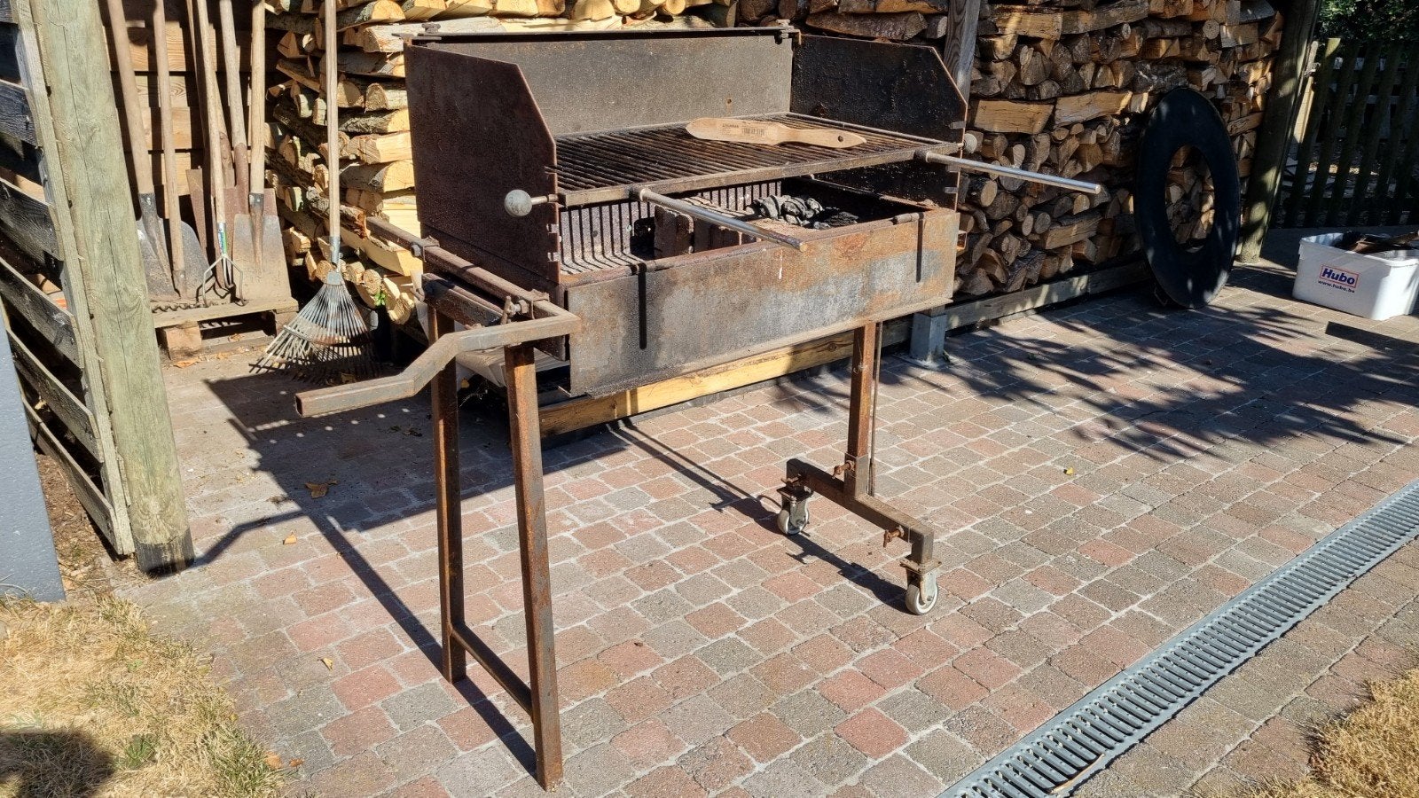 Barbecue dik staal / inox - tot 10 personen, Tuin en Terras, Ophalen, Gebruikt