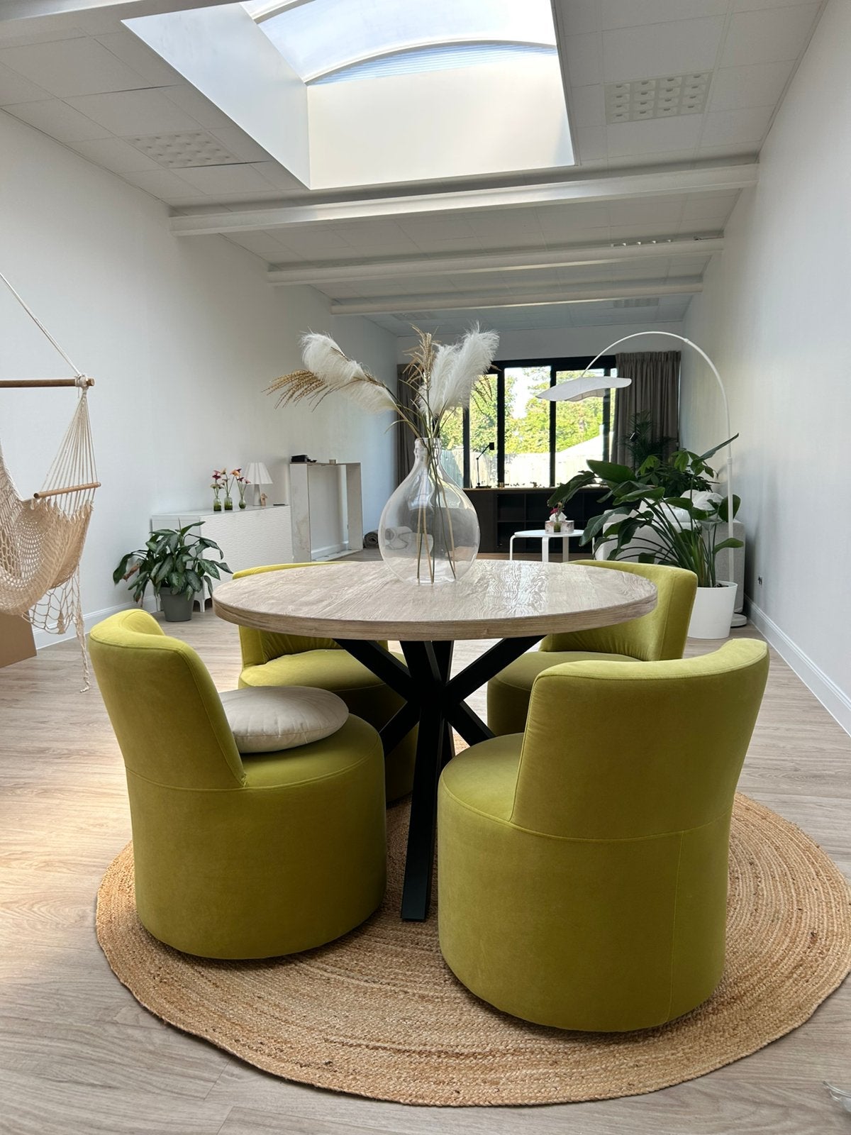 4 chaises pivotantes IKEA STOCKHOLM — velours vert, Enlèvement, Comme neuf, Tissus