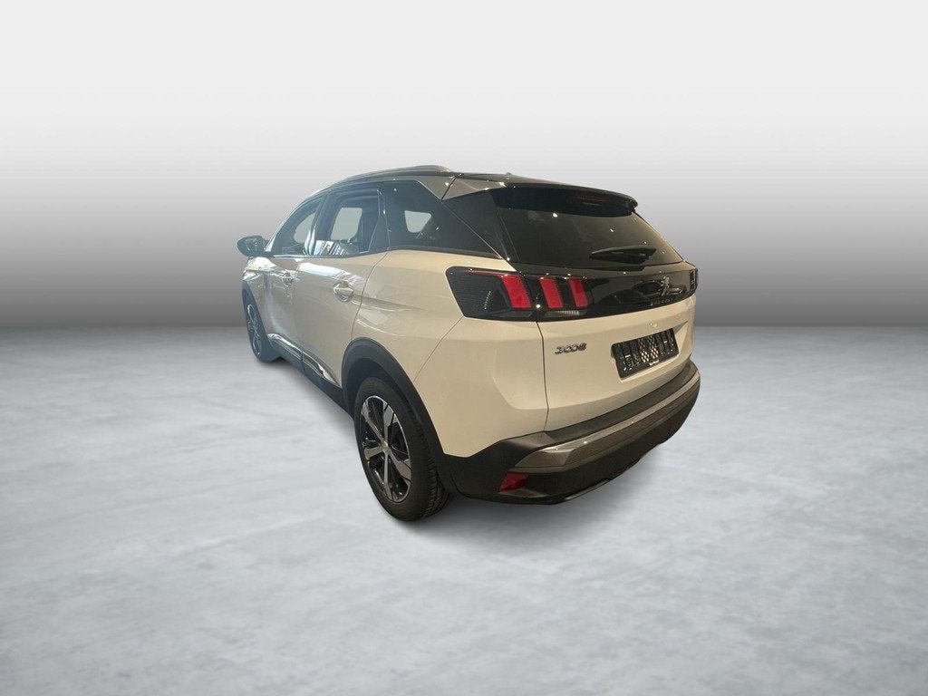Peugeot 3008 1.2 PureTech 96kW S&S Allure, Autos, Achat, Entreprise, 131 ch, 5 portes