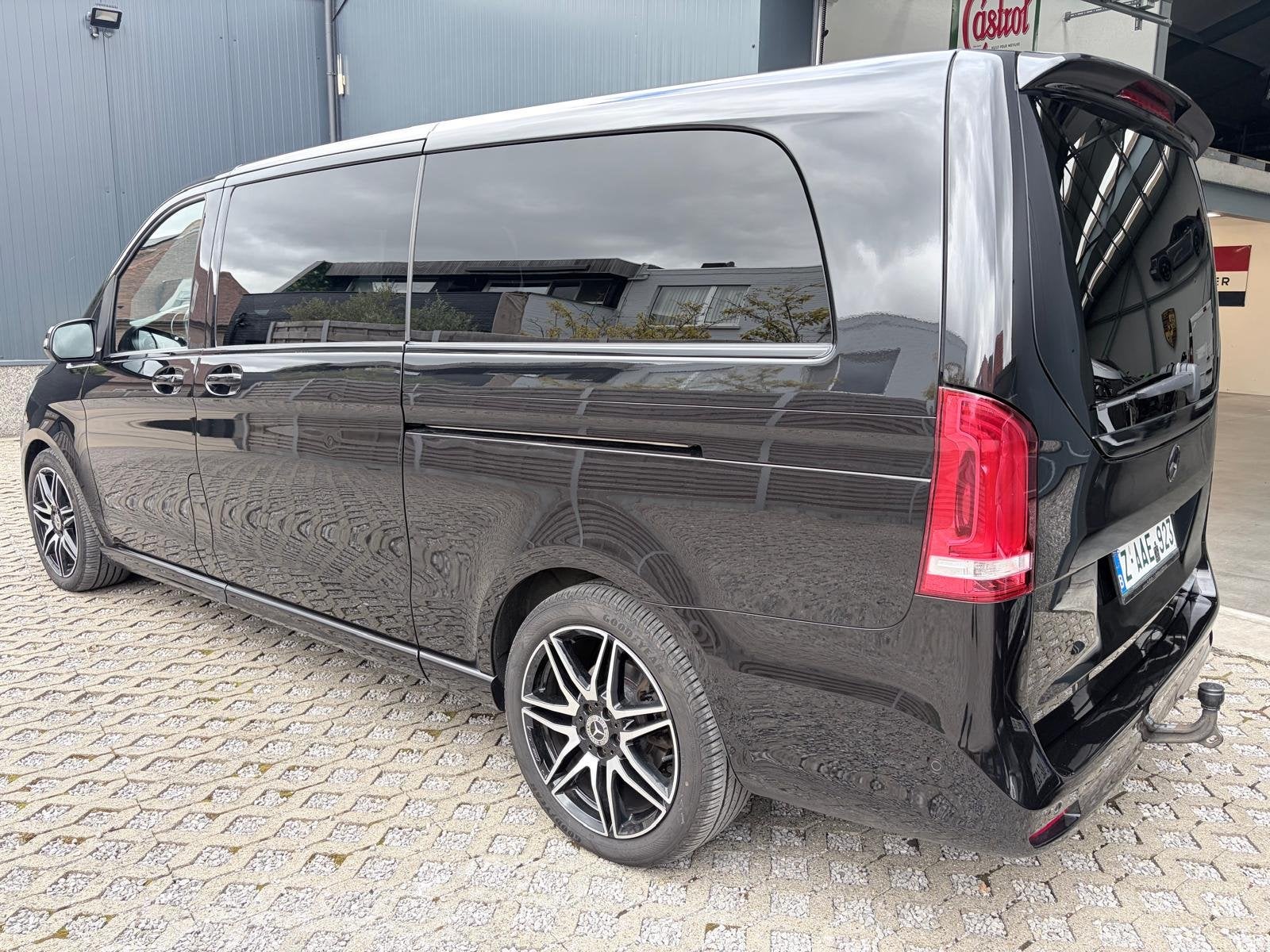 Mercedes-Benz V 250 L3 - AMG pack - Minibus - 37107€+btw, Autos, Cuir, Achat, Euro 6, Entreprise