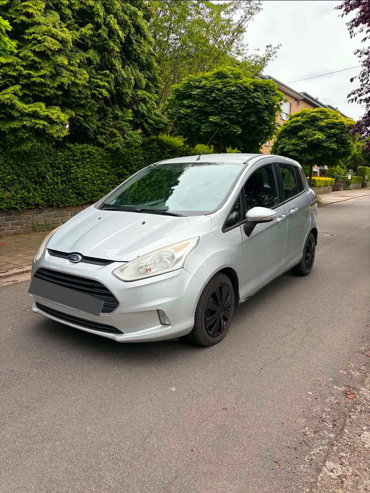 Ford B Max 1.6 Tdci prete à immatriculer, Autos, Entreprise, Noir, 5 portes, Caméra de recul