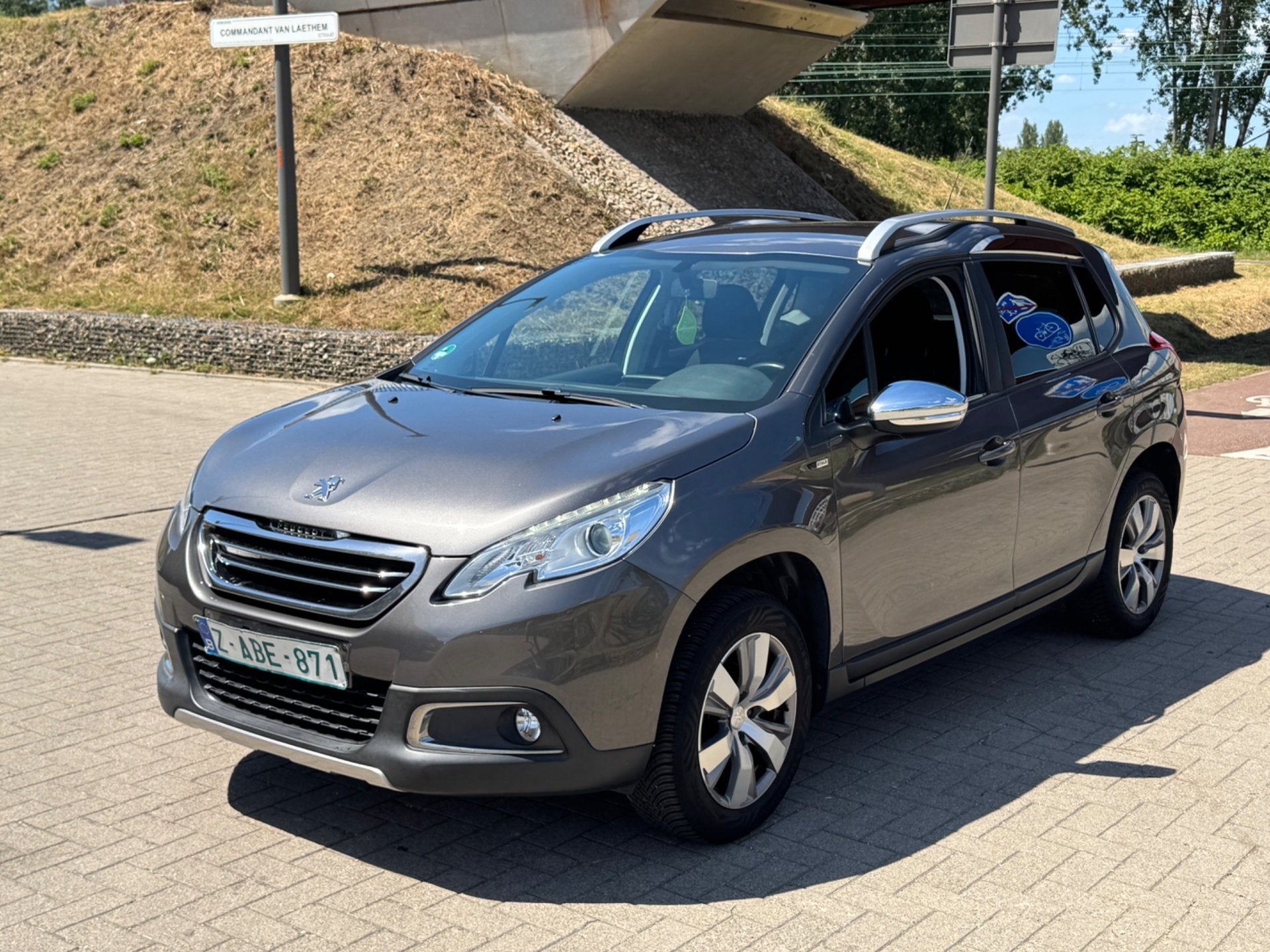 Peugeot 2008 | Benzine | Euro 6b, Autos, Argent ou Gris, Achat, Euro 6, Entreprise
