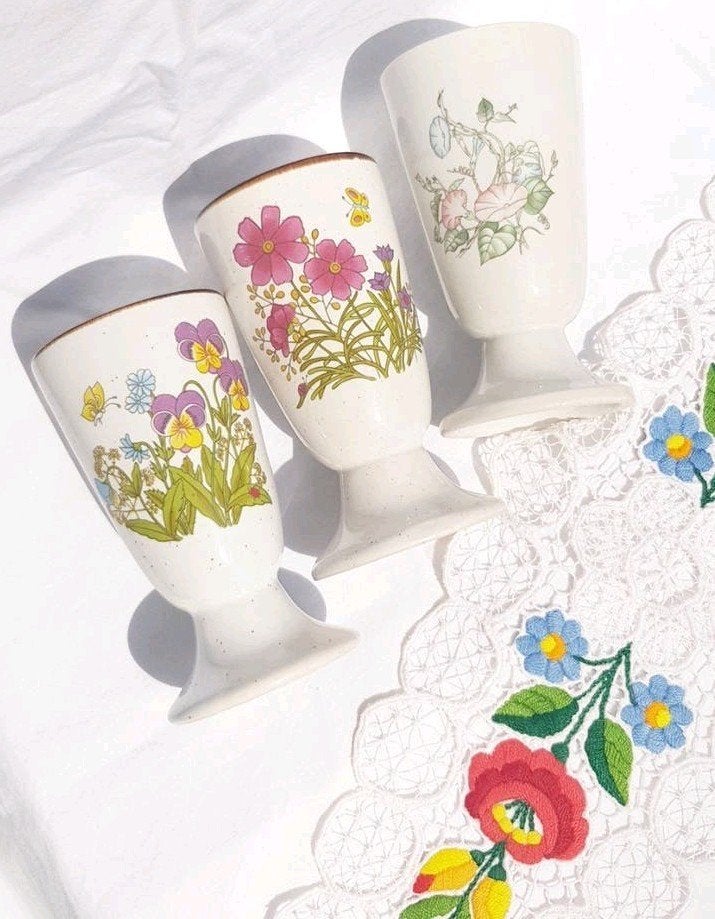 Lot  3 tasses🌿 mazagrans 🌿vintage fleurs sauvages, Enlèvement ou Envoi