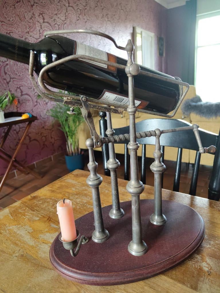 Wijnhouder / decanteren, Ophalen