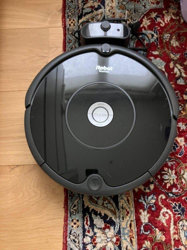 STOFZUIGROBOT "ROOMBA 606" van IRobot, Elektronische apparatuur, Ophalen, Gebruikt, IRobot, Draadloos