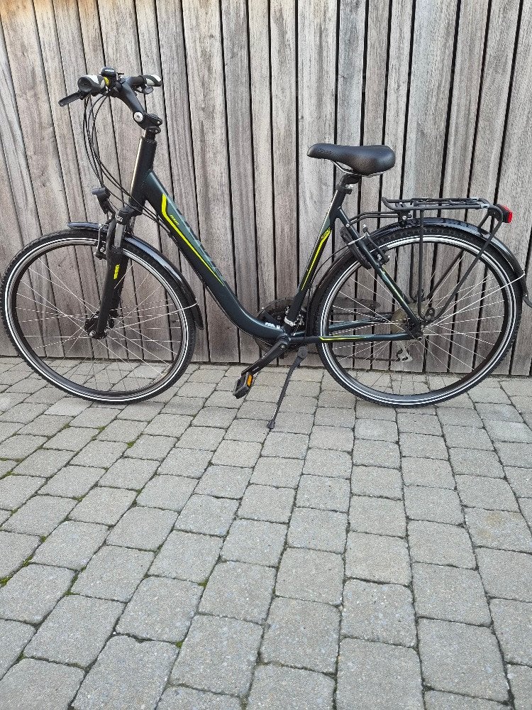 Giant damesfiets, Ophalen, Gebruikt, Velgrem, (Extra) lage instap
