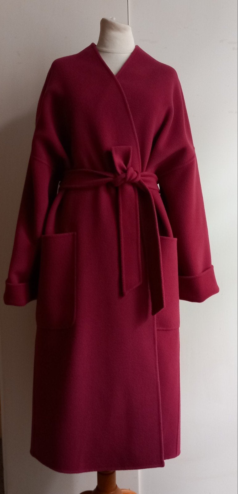 Max Mara mantel maat 42/44 nieuw, Kleding | Dames, Jassen | Winter, Ophalen of Verzenden, Maat 42/44 (L)