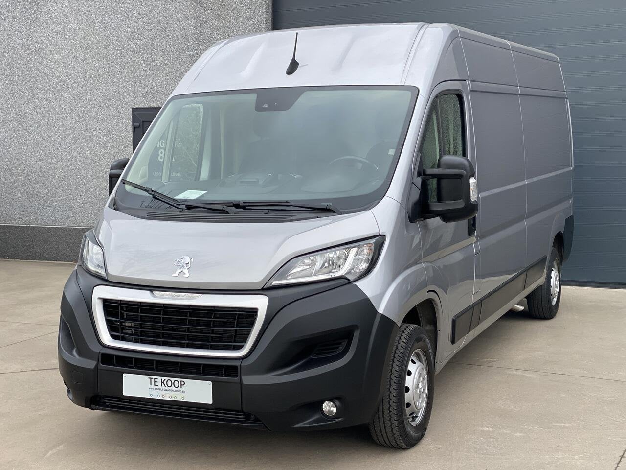 Peugeot Boxer L3H2-airco-trekhaak-gps-mooi!-20990€+btw, Auto's, 0 kg, Bedrijf, 5 deurs, Zilver of Grijs