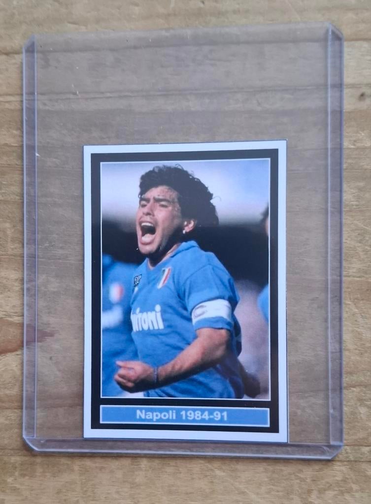 Genre Panini image Diego Maradona, Enlèvement ou Envoi, Image