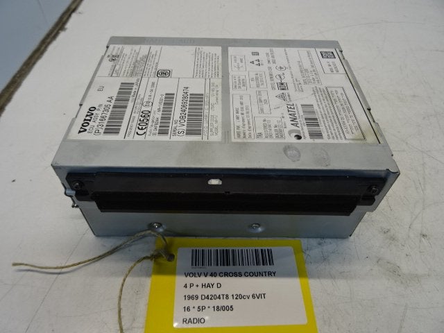 RADIO Volvo V40 Cross Country (MZ) (31667305), Gebruikt, Mevr. I. Hauben, Volvo, Rue de l'Espoir 34 34
4030  GRIVEGNÉE, BE