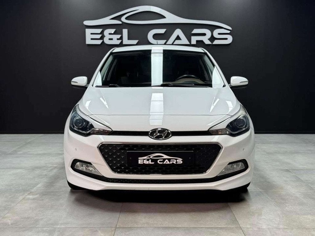 Hyundai i20 i20 1.4i *12 mois de garantie* (bj 2016), Auto's, Hyundai, Stof, 4 cilinders, Wit, 5 deurs