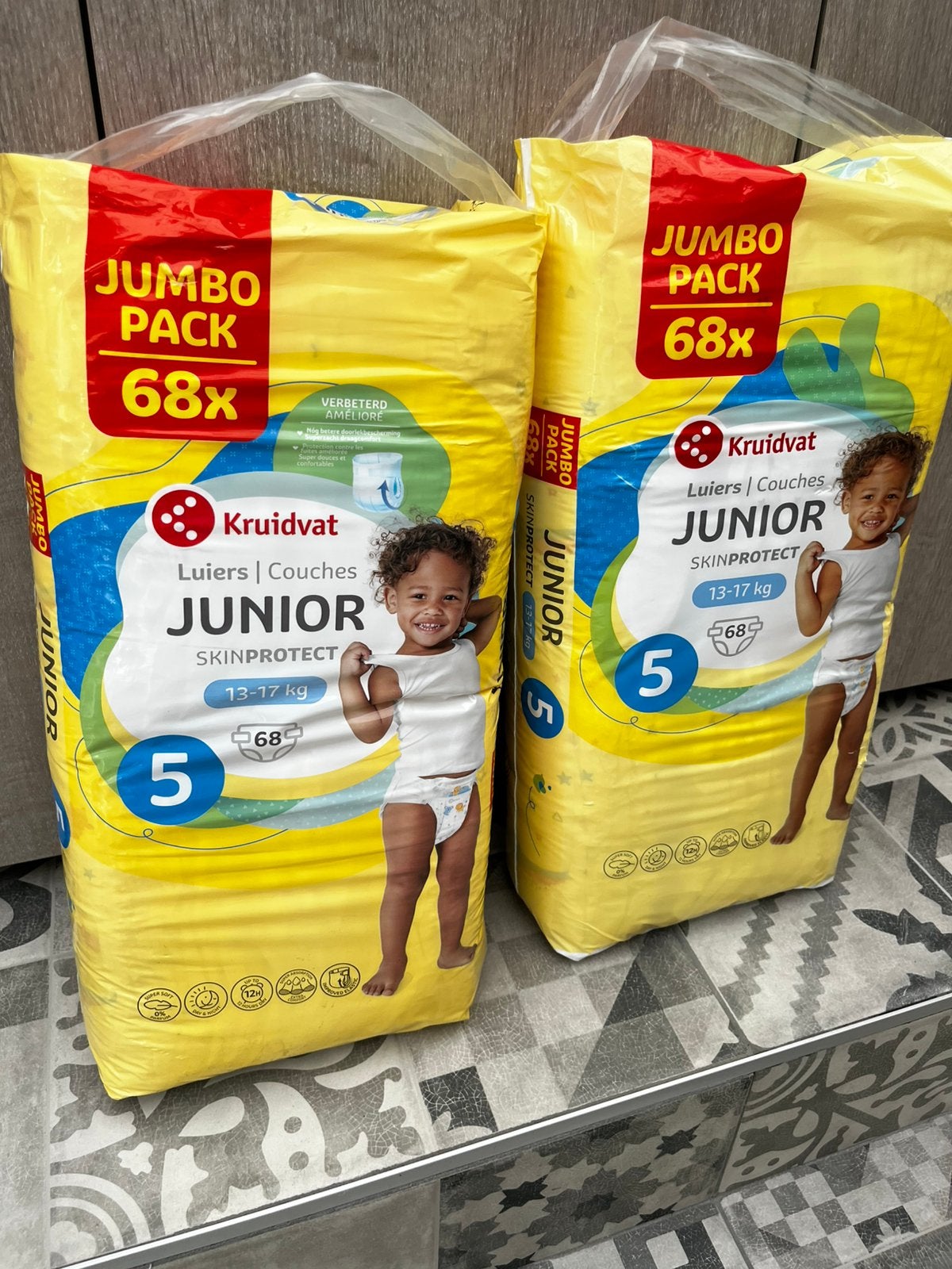 Pampers 2x69 stuks - 13 tot 17kg nieuw, Enlèvement, Neuf