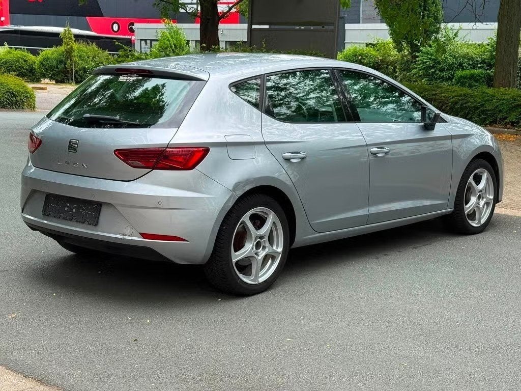 Seat Leon 1.6 TDI 2019 | Climatisation, Autos, Argent ou Gris, Euro 6, Entreprise, 5 portes