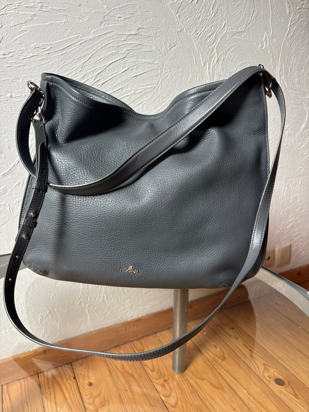 Sac Hogan, Handtassen en Accessoires, Ophalen, Zo goed als nieuw, Grijs