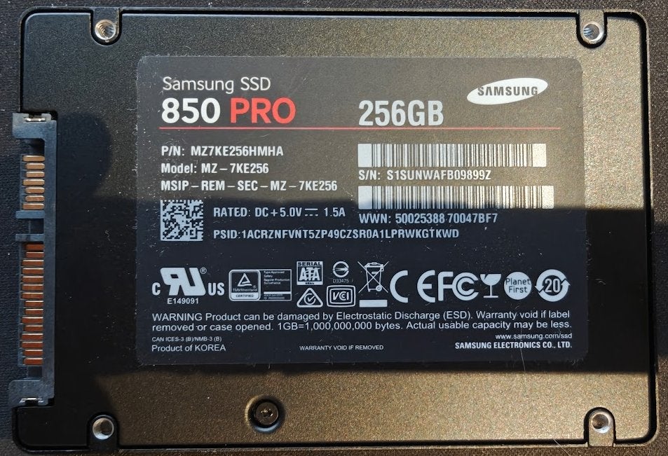 Samsung 850 PRO 256GB SSD – 99% – slechts 2,7 TB geschreven, Intern, Gebruikt, Ophalen of Verzenden, Samsung