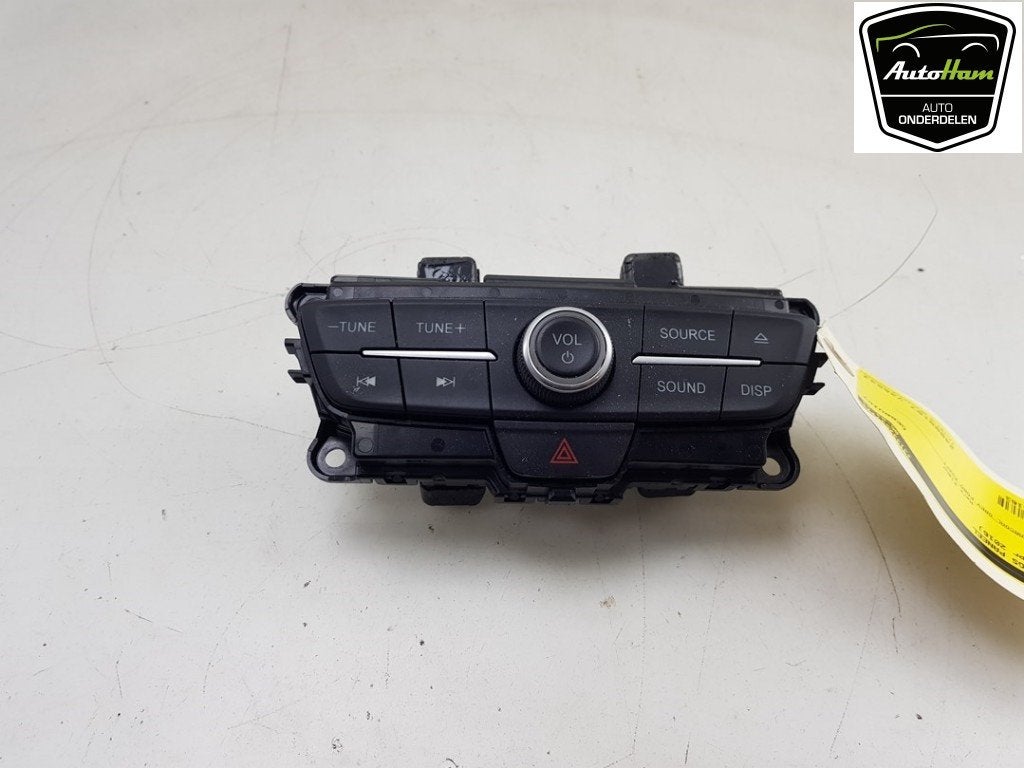 PANNEAU DE COMMANDE RADIO Ford C-Max (DXA) (01-2010/06-2019), Utilisé, Ford