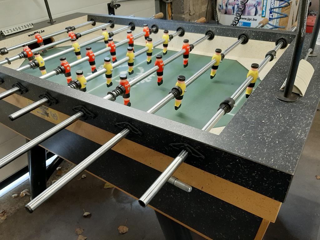 Allerlei voetbaltafels., Ophalen, Zo goed als nieuw, Overige typen