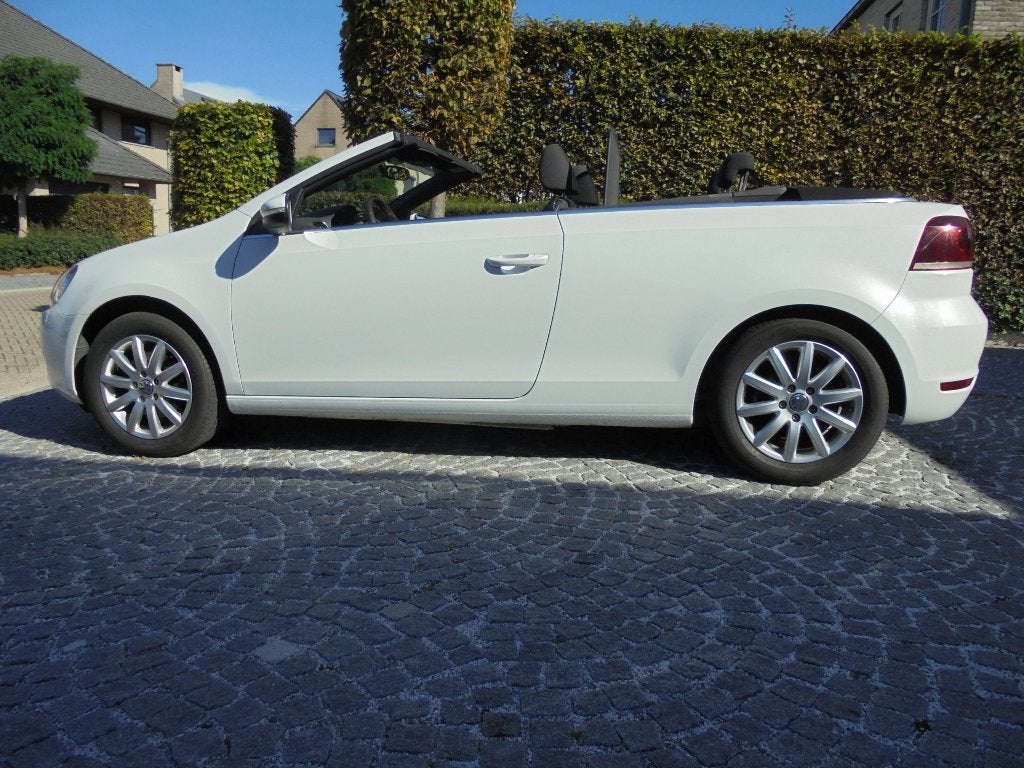 VW GOLF CABRIO 1.2 TSI 105pk /AIRCO/NAVI/ZETELVERW/ELEKT KAP, Auto's, Voorwielaandrijving, Stof, Zwart, 4 cilinders