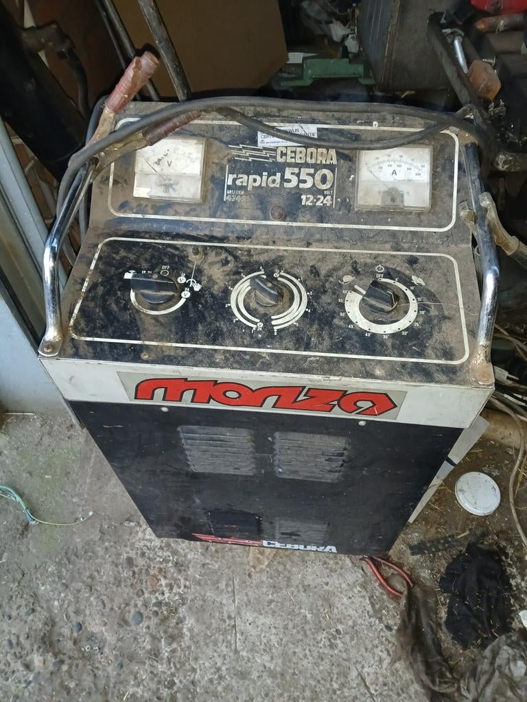 Zware batterijlader 400 volt 12 en 24 volt  550 amp, Ophalen