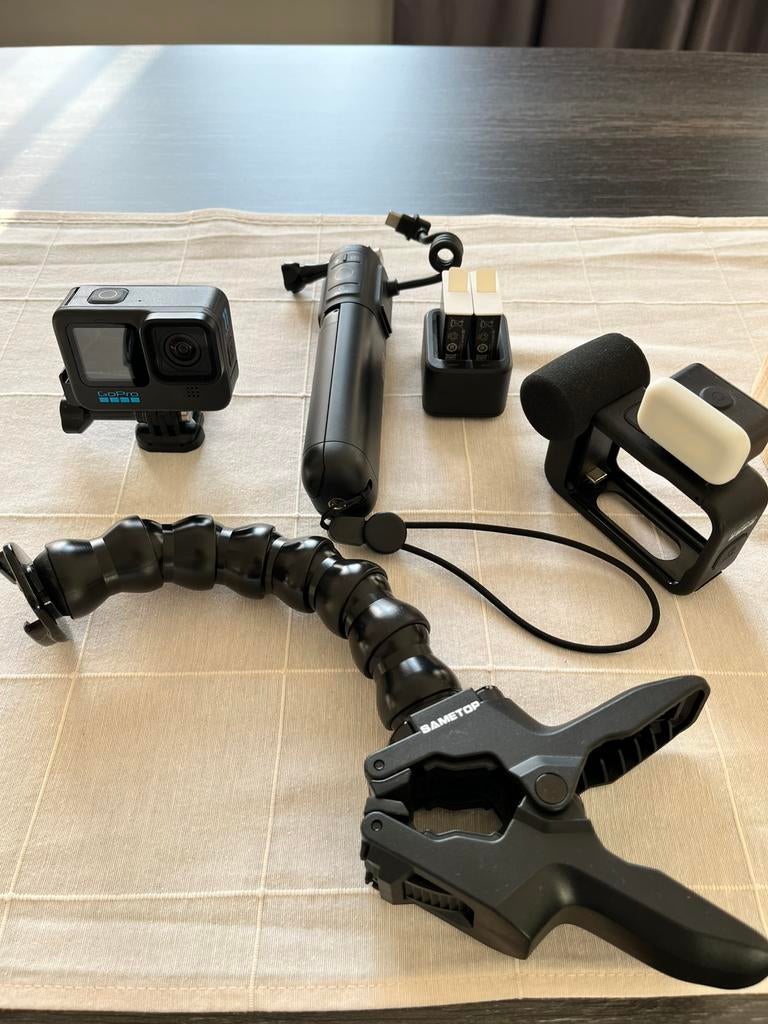 Gopro Hero 11 black Creator Edition, TV, Hi-fi & Vidéo, Caméras action, Enlèvement, Comme neuf, GoPro