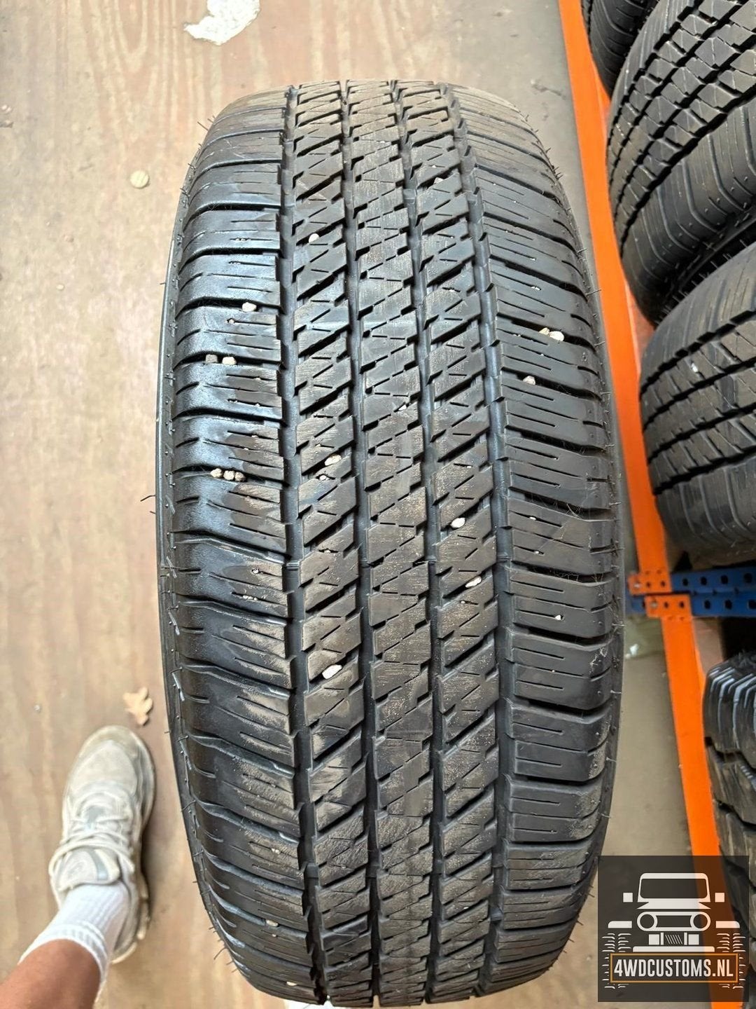 BRIDSTONE DUELER HT 265/60/R18  PER STUK €95  PER SET VAN 4, Auto-onderdelen, Gebruikt, -, -, Banden en Velgen