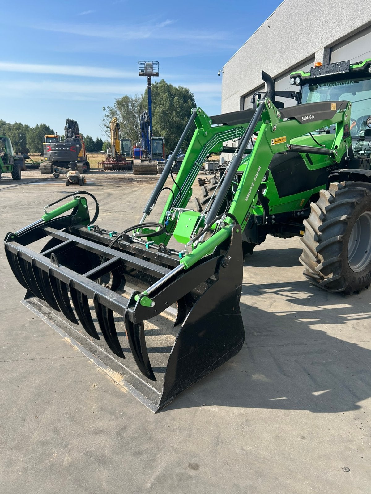 Chargeur frontal Stoll, Enlèvement