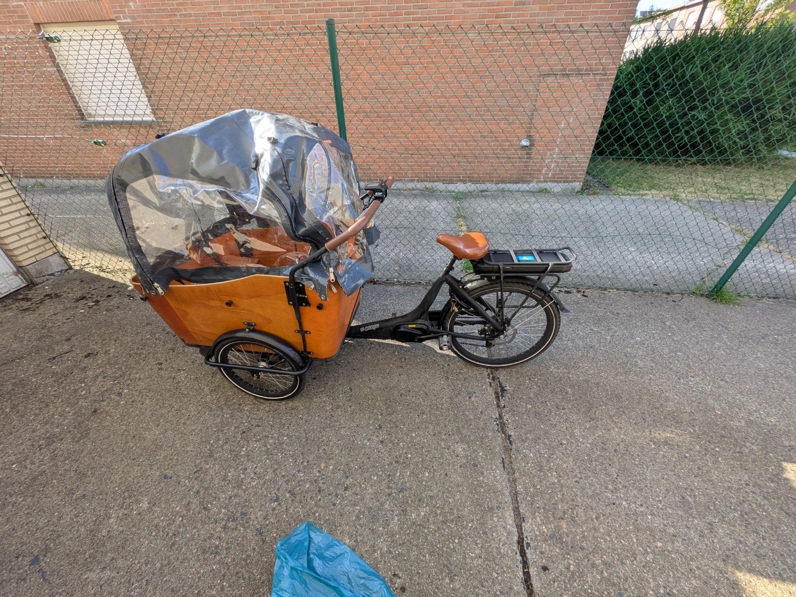 Elektrische bakfiets, Ophalen
