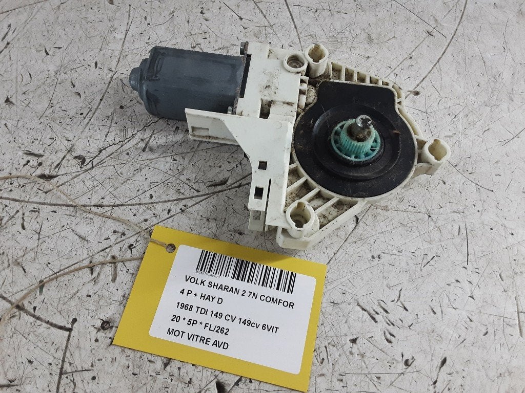 MOTOR RAAMMECHANIEK RECHTS VOOR Sharan (7N) (8K0959802B), Auto-onderdelen, Gebruikt, Volkswagen, Volkswagen AG, Kundenbetreuung@volkswagen.de