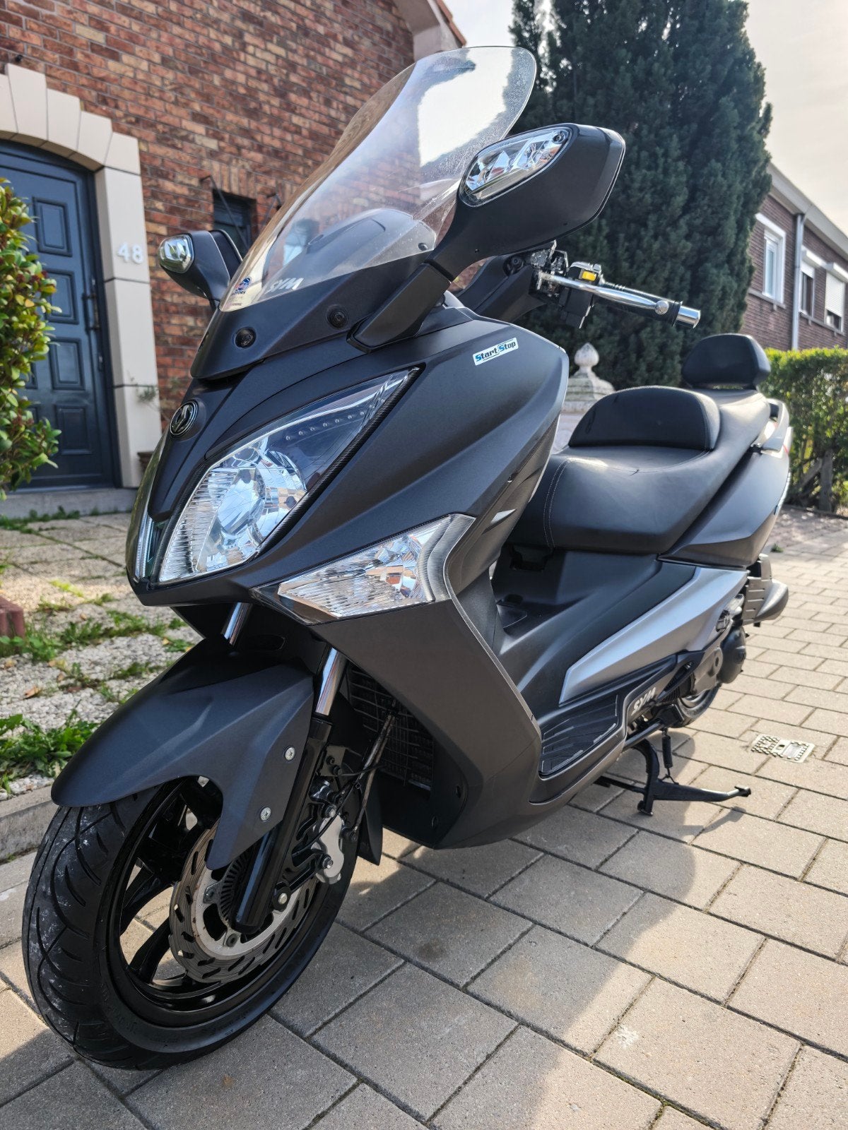 Sym Joymax 125cc/2.900 km!! Echt, Fietsen en Brommers, Zo goed als nieuw, Benzine, 125 cc, Ophalen of Verzenden