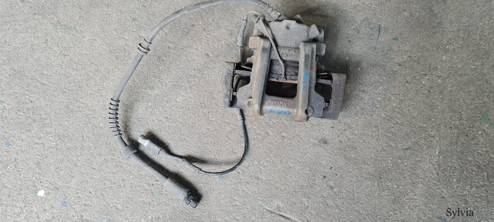 Remklauw links voor BMW 1 / 2 serie F20 F21 F22 F23 6850643, -, Utilisé, -, -