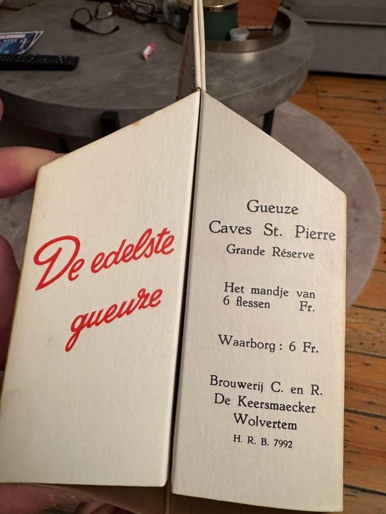 vieux carton de bière pour bouteilles, Collections, Enlèvement, Neuf, Autres types, Autres marques