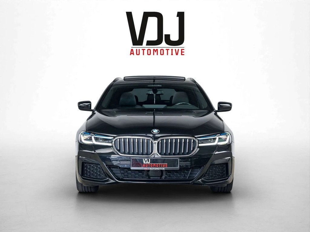 BMW 5 Serie 530 530e X DRIVE | BTW | GARANTIE | M PAKKET | P, Automaat, 4 cilinders, Leder, Bedrijf