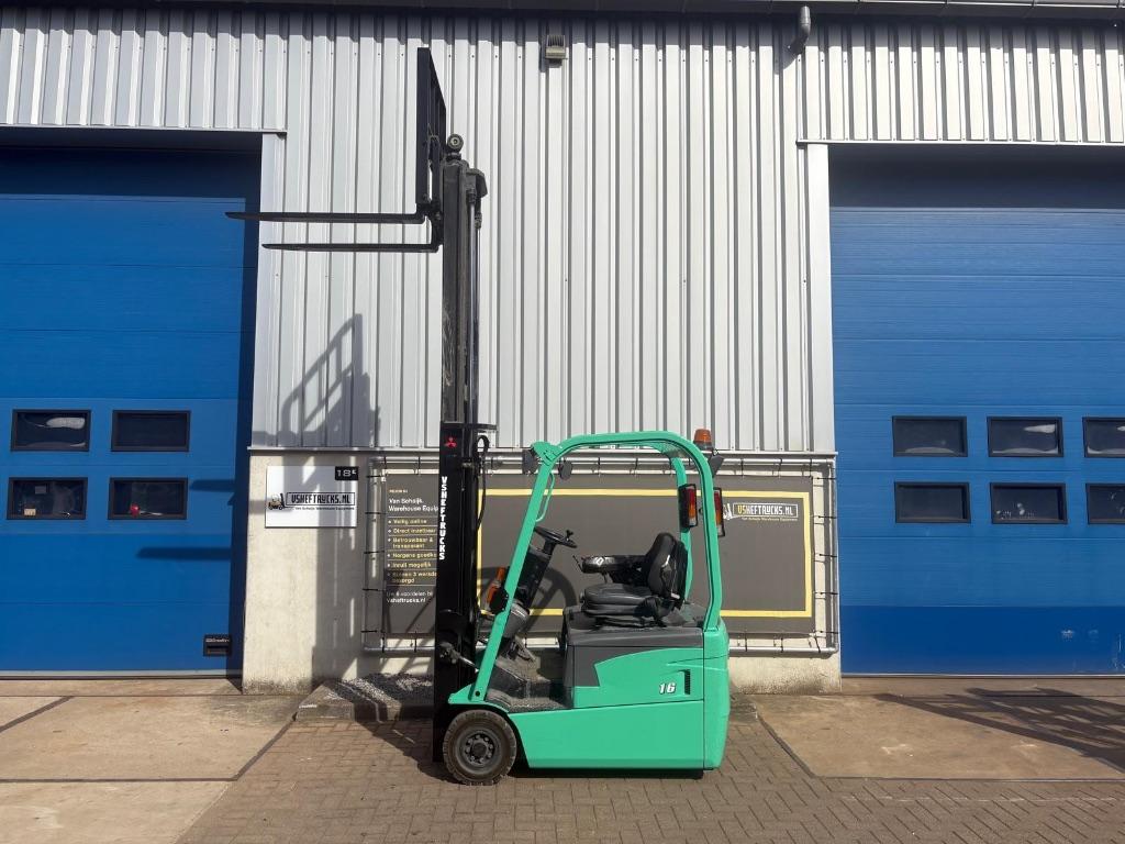 VS-22802 Elektrische heftruck Mitsubishi, Auto-onderdelen, Verzenden, Gebruikt, Mitsubishi