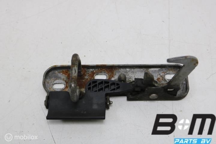 Windhaak motorkap VW Tiguan 5N 1K0823480, Auto-onderdelen, Gebruikt