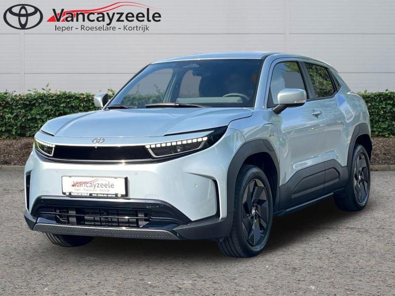 Toyota Urban Cruiser Executive+cam+gps+sens V+A, Automaat, Overige kleuren, 128 kW, Elektrisch