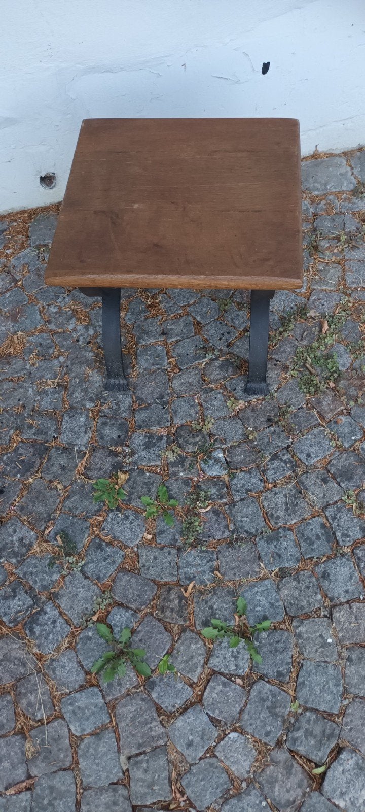 tables en chêne pieds en fer forgé, Enlèvement