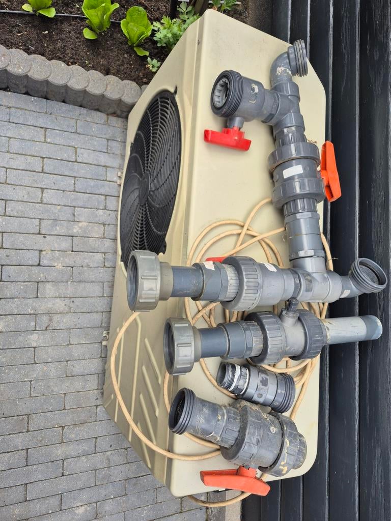 Warmtepomp voor zwembad, Ophalen