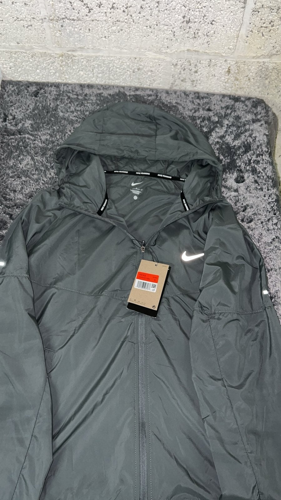 Nike running grijs, Kleding | Heren, Ophalen of Verzenden, Zo goed als nieuw