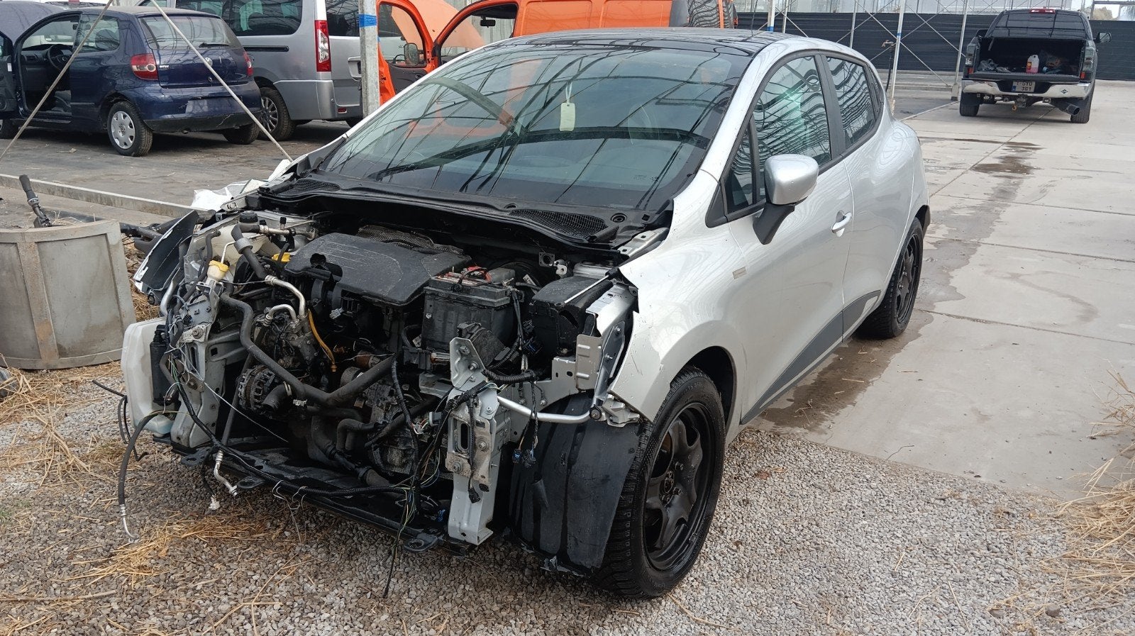 te koop Renault Clio 1.2 Benzine (2015) –, 4 deurs, Stof, Particulier, Adaptieve lichten