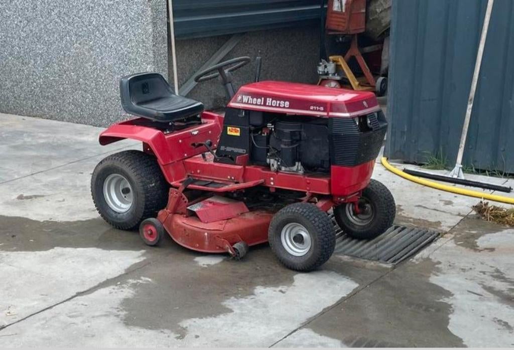 Zitmaaier werkend of met werk GEZOCHT, Tuin en Terras, Zitmaaiers, Ophalen