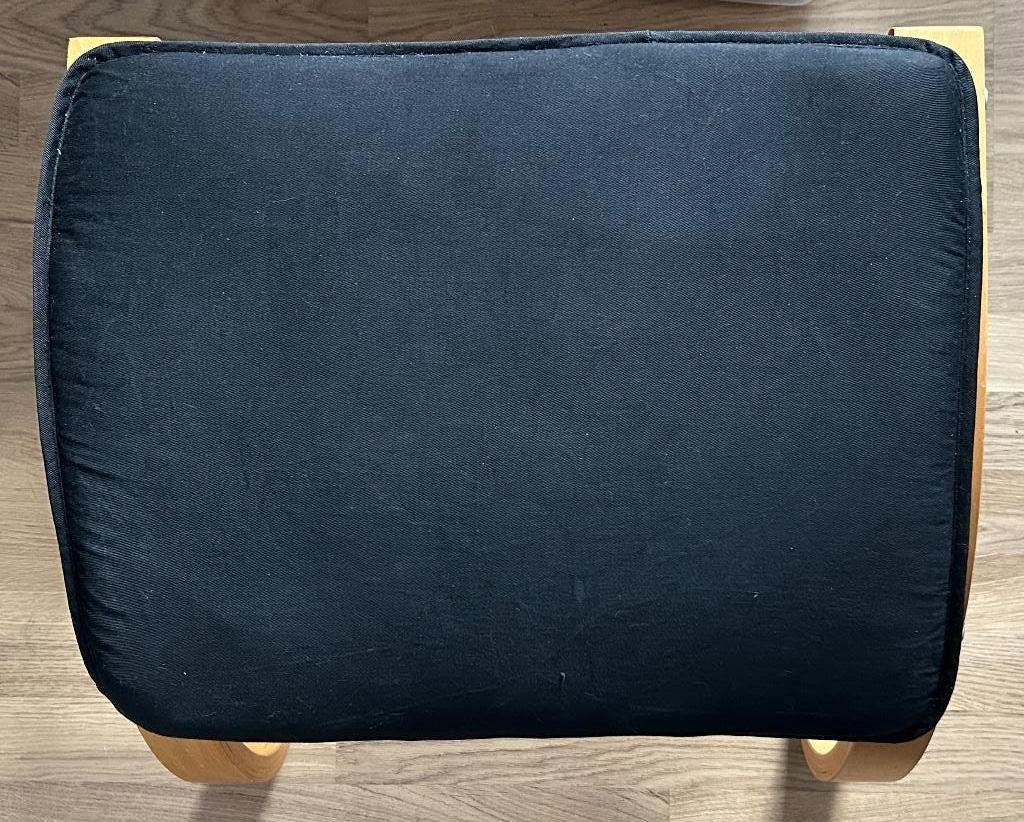 Repose pieds ikea en bois, Maison & Meubles, Comme neuf, Enlèvement, Tissus, Moins de 50 cm