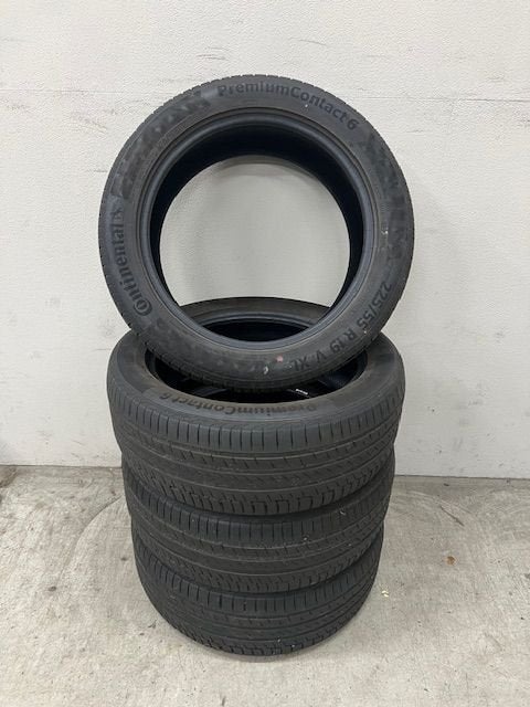 Zomerbanden Continental PremiumContact 6 225/55 R19, Gebruikt, -, -, Banden en Velgen