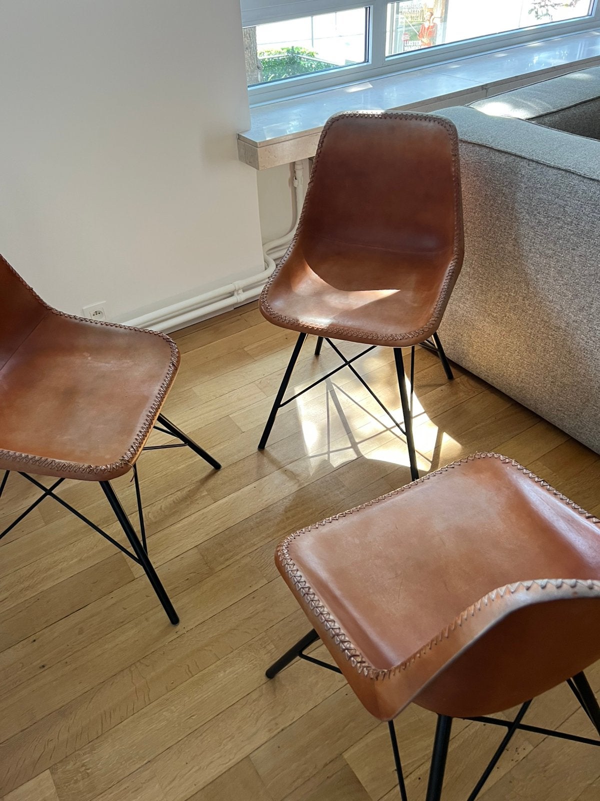 5 Leren Eettafelstoelen – Maisons du Monde, Ophalen, Leer