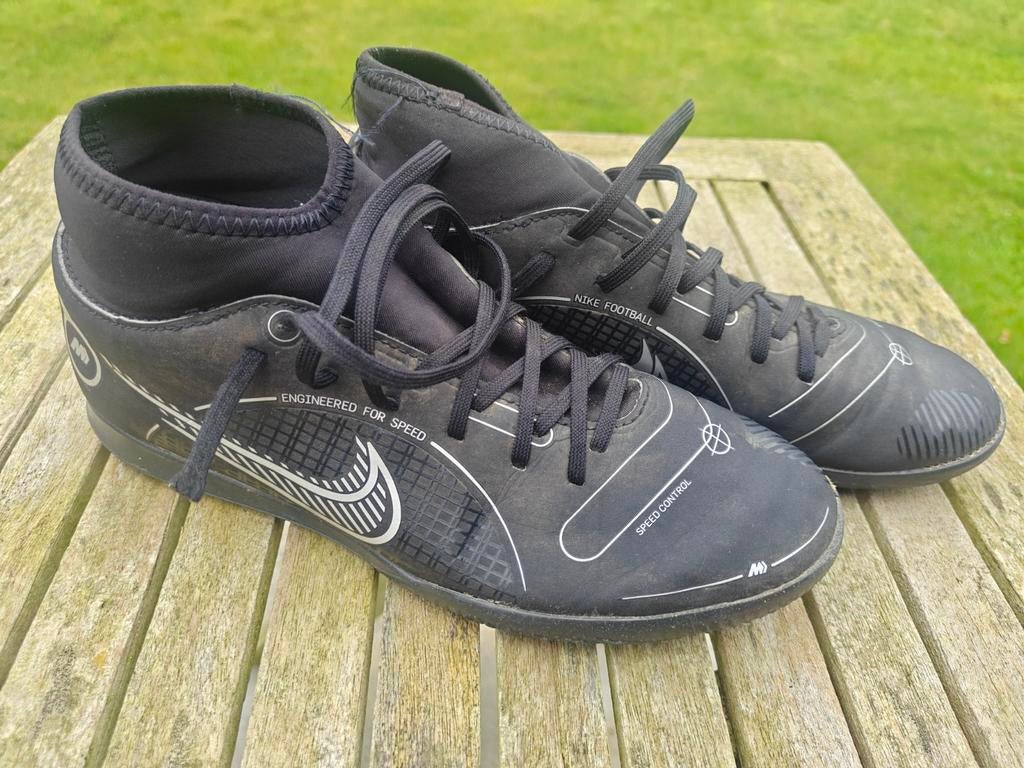 chaussures mini-foot nike, Enlèvement ou Envoi, Utilisé, Chaussures