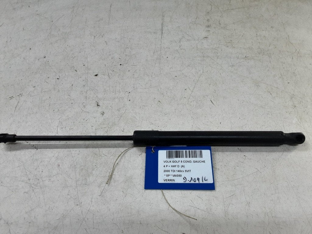 VERIN A GAZ Volkswagen Golf V (1K1) (1K6827550D), Volkswagen, Mevr. I. Hauben, Utilisé, Rue de l'Espoir 34 34
4030  GRIVEGNÉE, BE