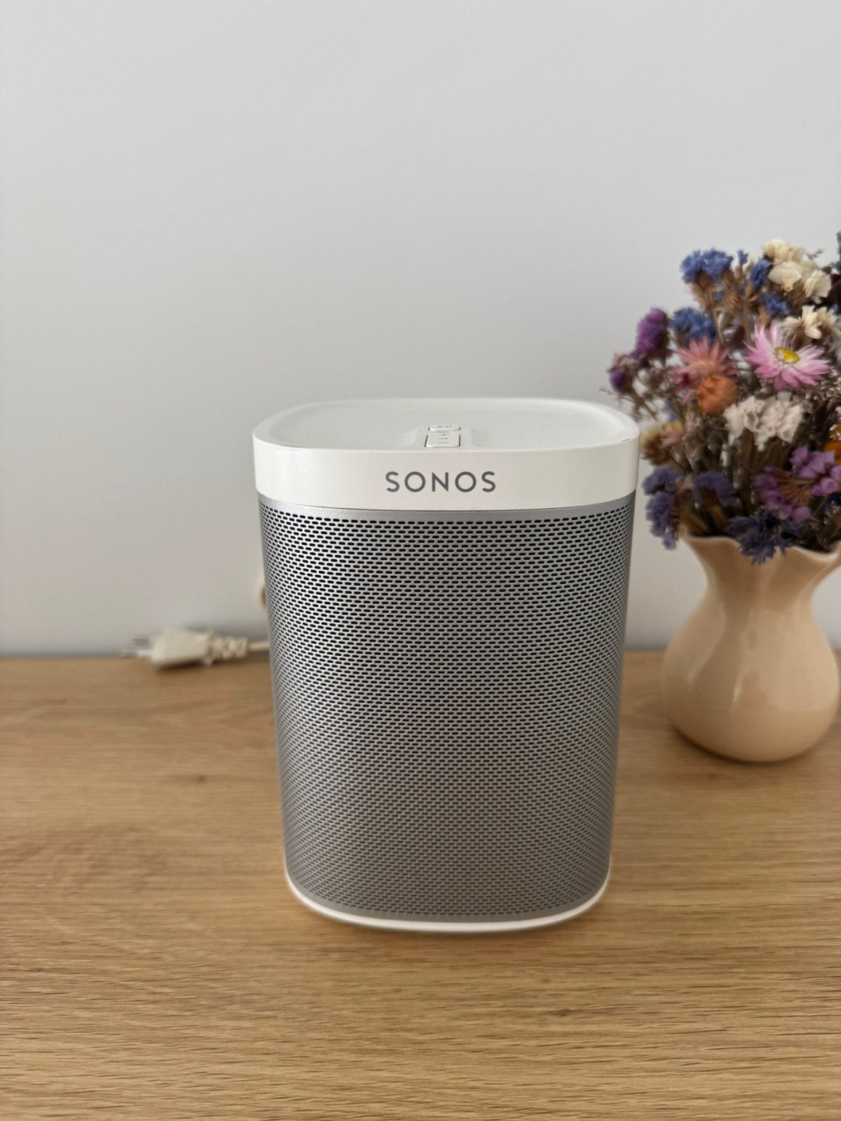 Sonos play 1 in nieuwstaat, Audio, Tv en Foto, Stofbestendig, Slimme speaker, Ophalen of Verzenden, Zo goed als nieuw
