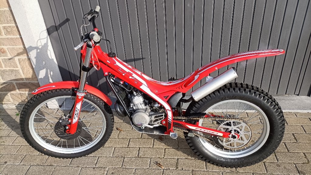 BETA EVO 80cc SENIOR proeffiets, Ophalen, Zo goed als nieuw, Algemeen