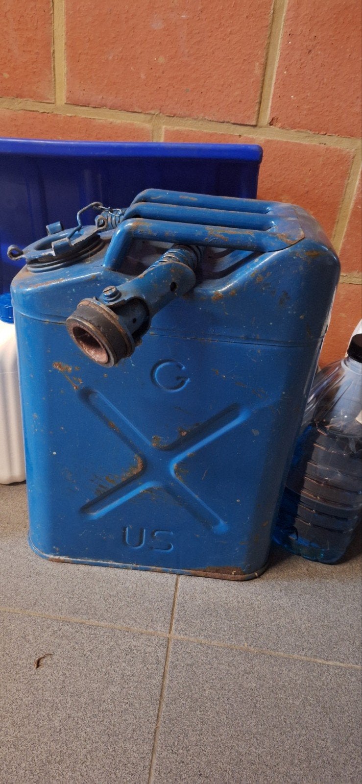 ancien jerrycan US vintage des annees 50 en metal 25l, Enlèvement ou Envoi, Armée de terre, Autres types