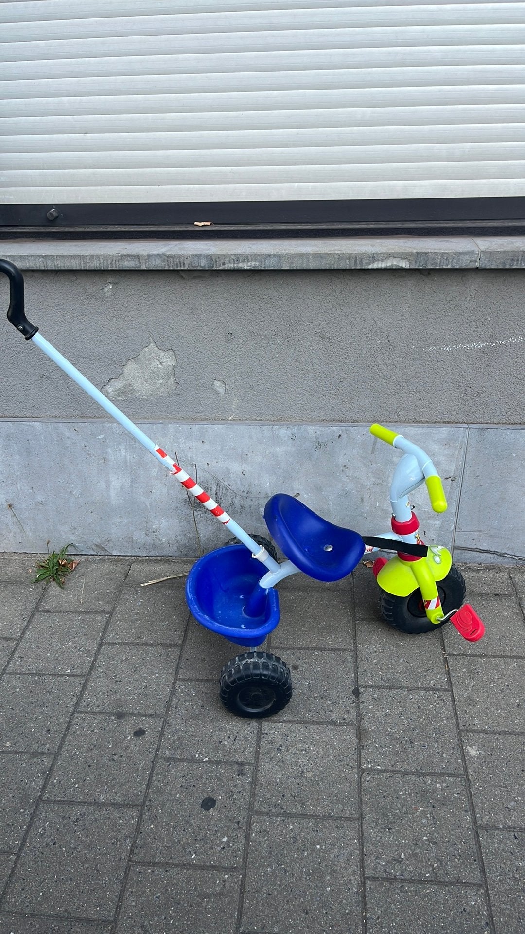 Kinder fietsje, Fietsen en Brommers, Ophalen, Gebruikt, Terugtraprem, Duwstang
